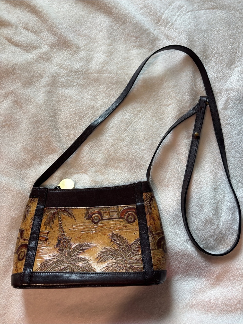 Brahmin Brown Hand-Painted Palm Crossbody Bag . Vintage Copa Cabana Collection
